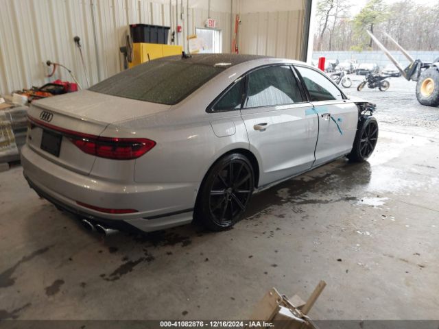 Photo 3 VIN: WAULSAF8XNN002582 - AUDI S8 