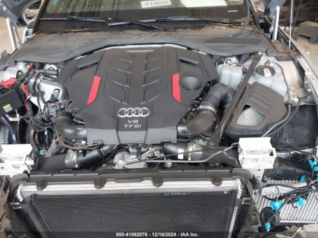 Photo 9 VIN: WAULSAF8XNN002582 - AUDI S8 