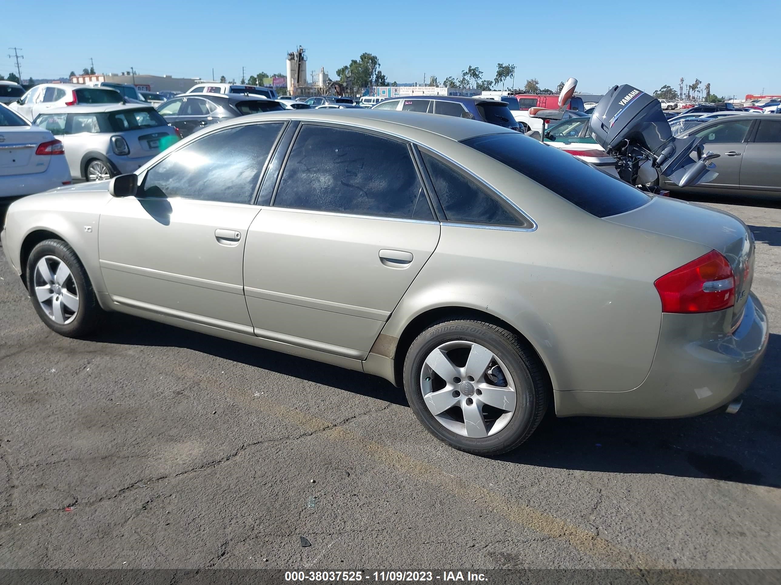 Photo 2 VIN: WAULT64B52N019746 - AUDI A6 