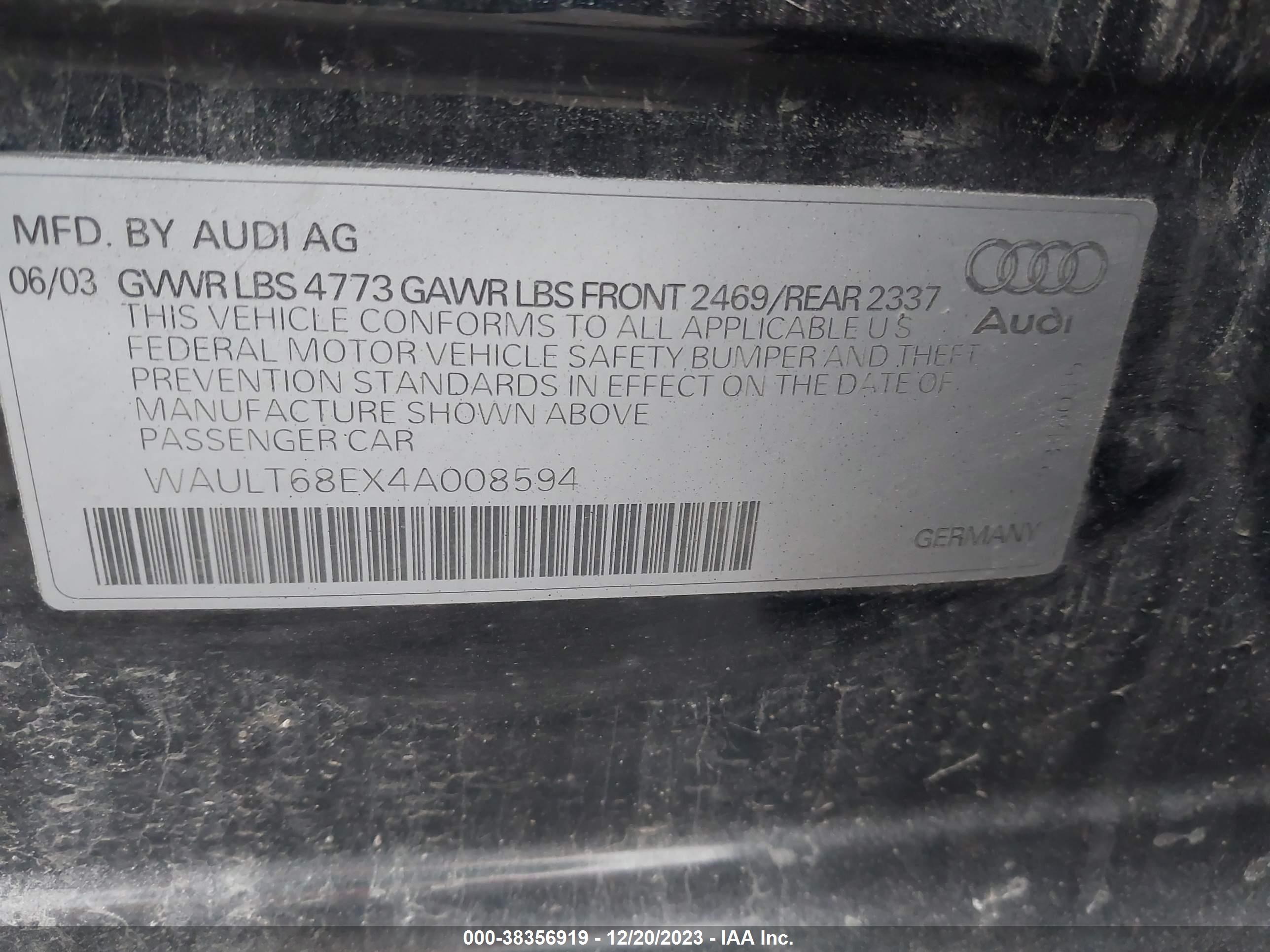 Photo 8 VIN: WAULT68EX4A008594 - AUDI A4 