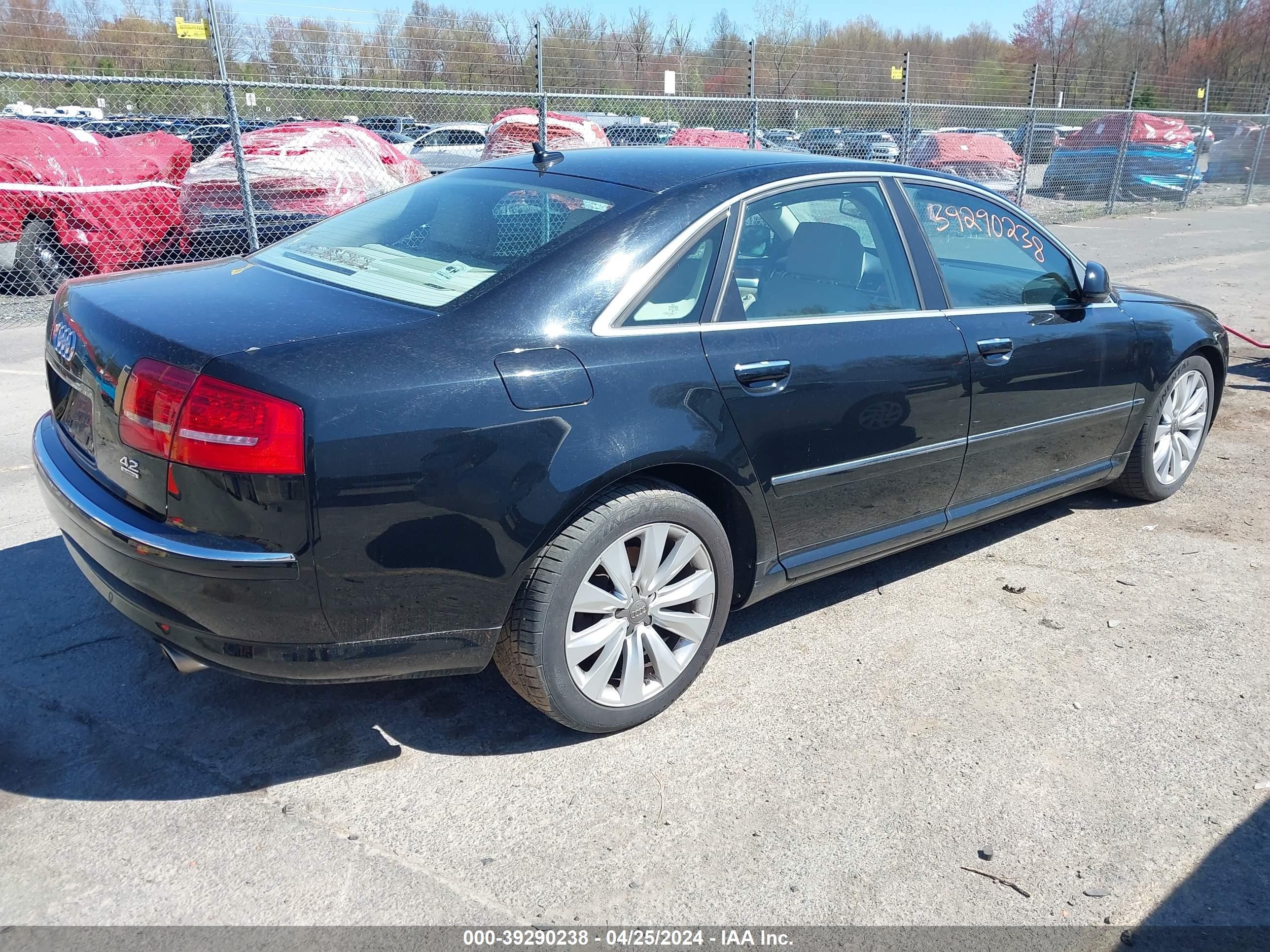 Photo 4 VIN: WAULV94E08N008135 - AUDI A8 