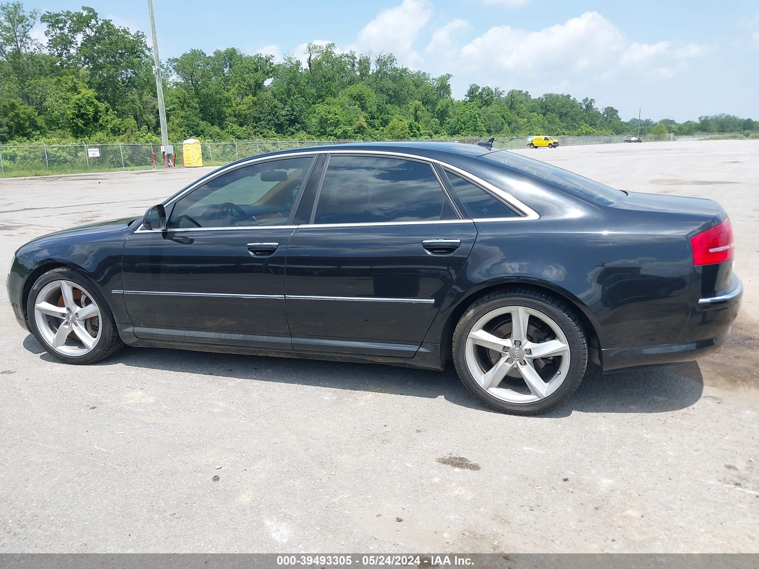 Photo 13 VIN: WAULV94E59N006687 - AUDI A8 