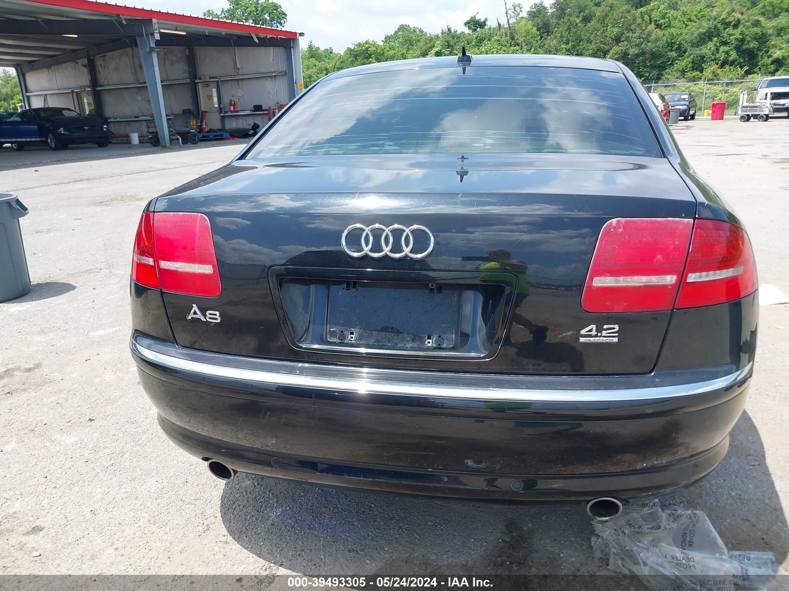 Photo 15 VIN: WAULV94E59N006687 - AUDI A8 