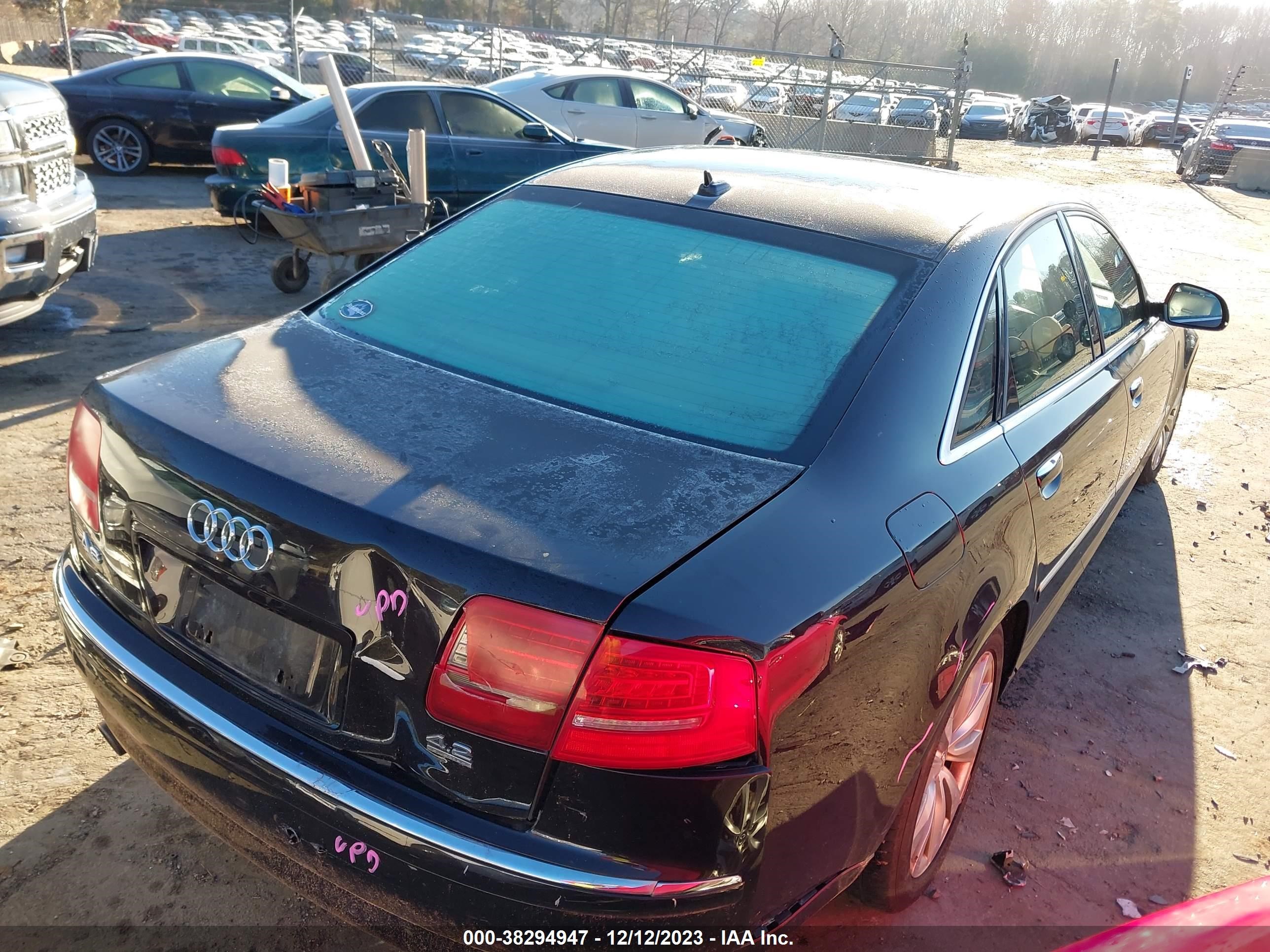 Photo 3 VIN: WAULV94E99N006174 - AUDI A8 