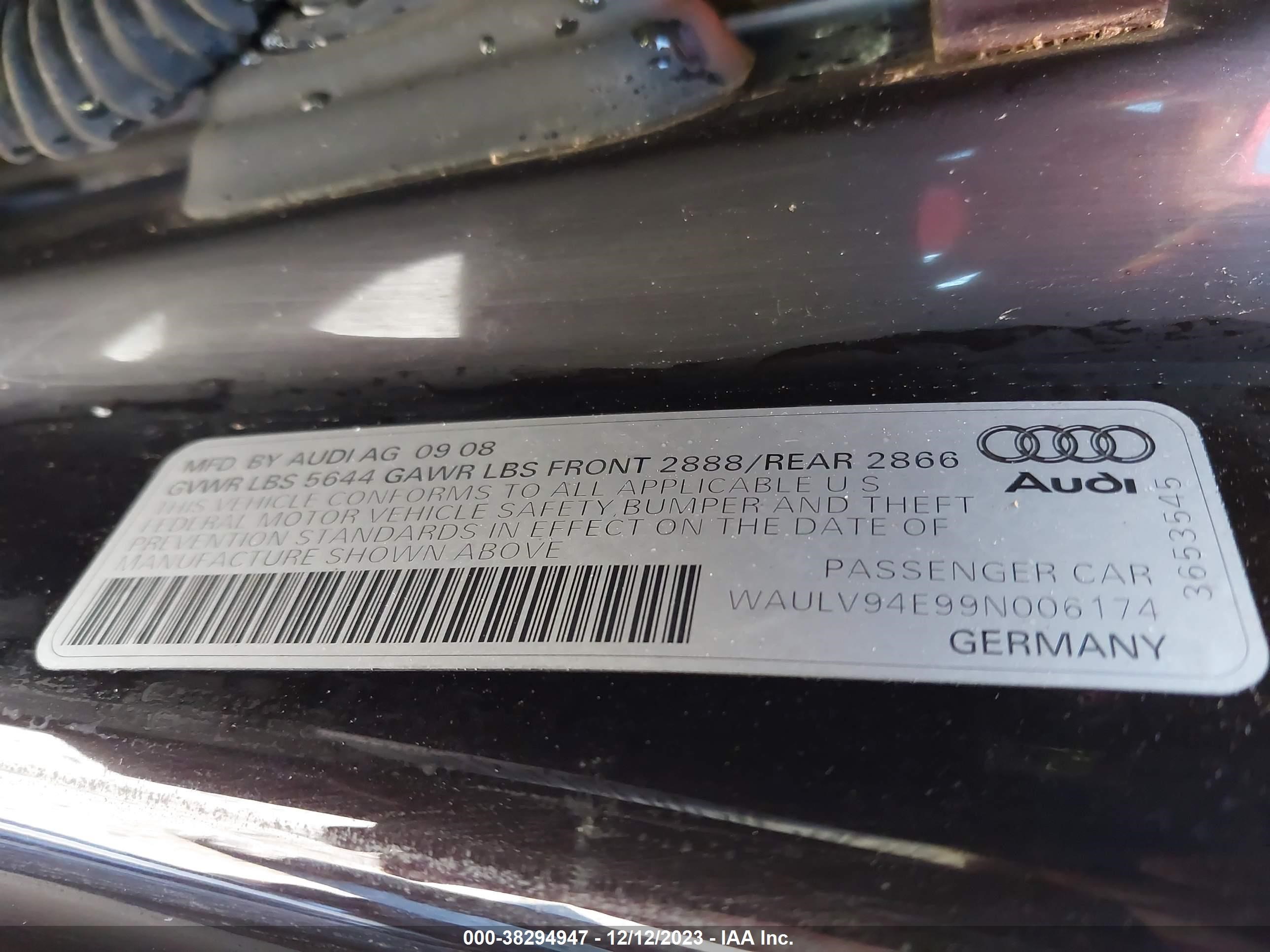 Photo 8 VIN: WAULV94E99N006174 - AUDI A8 