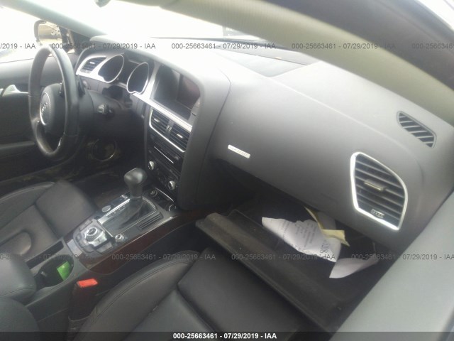 Photo 4 VIN: WAUM2AFR0GA035646 - AUDI A5 