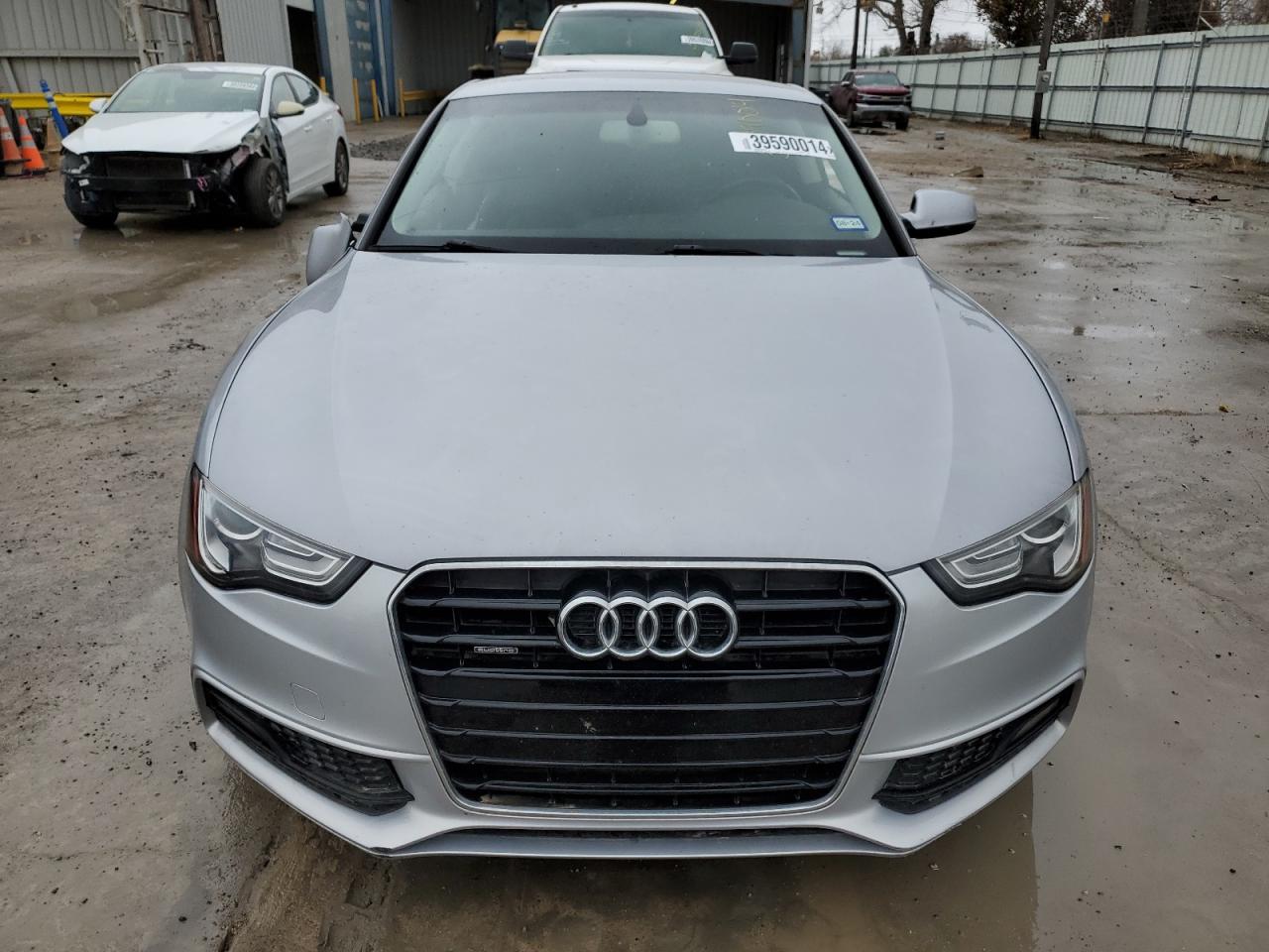 Photo 4 VIN: WAUM2AFR1GA030553 - AUDI A5 