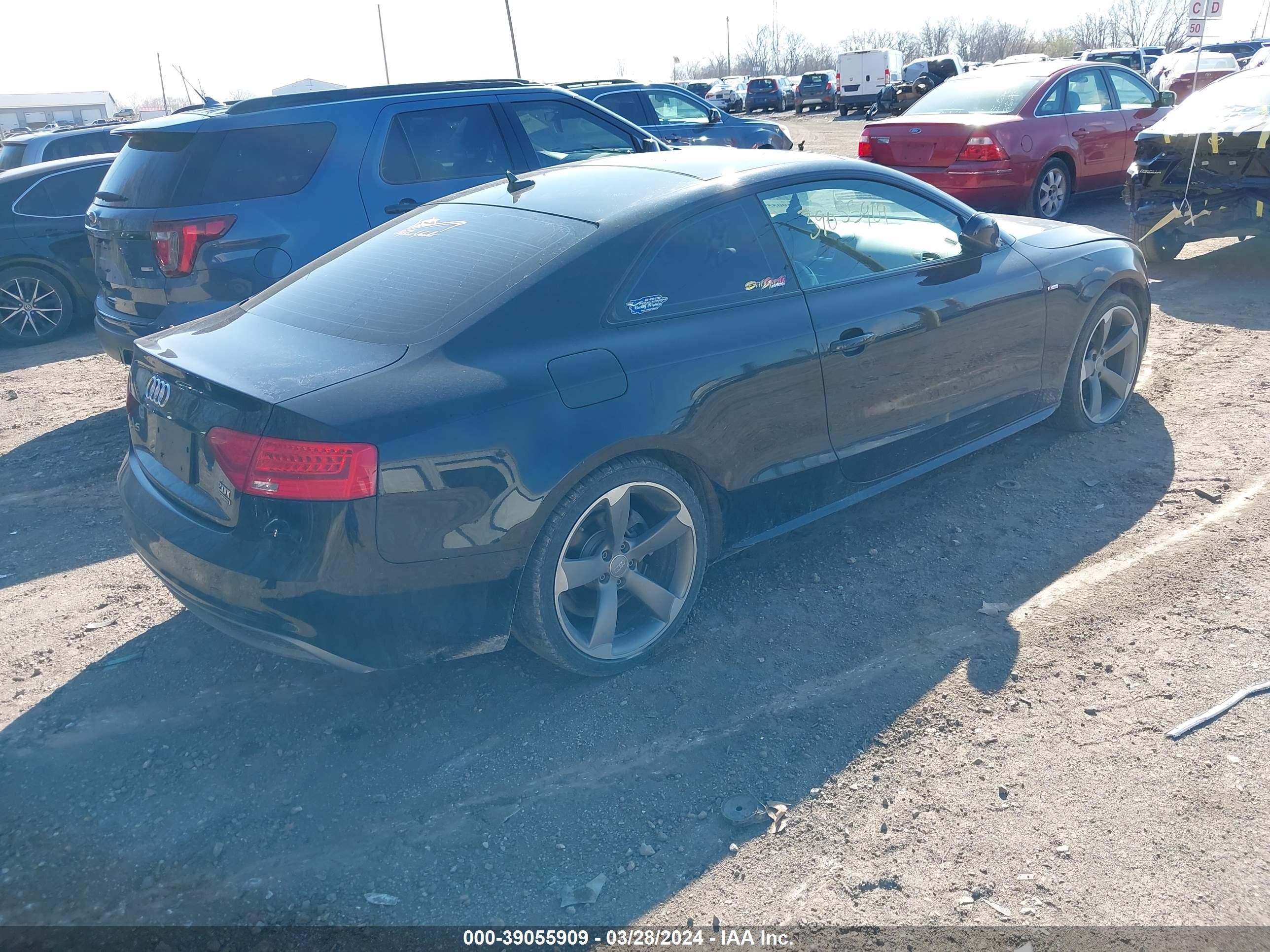 Photo 3 VIN: WAUM2AFR6GA012713 - AUDI A5 