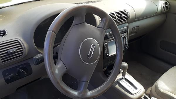 Photo 10 VIN: WAUMA28L23A019752 - AUDI A3 