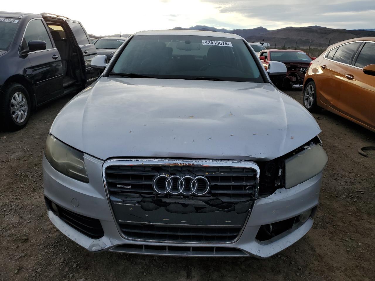 Photo 4 VIN: WAUMF78K09N023399 - AUDI A4 