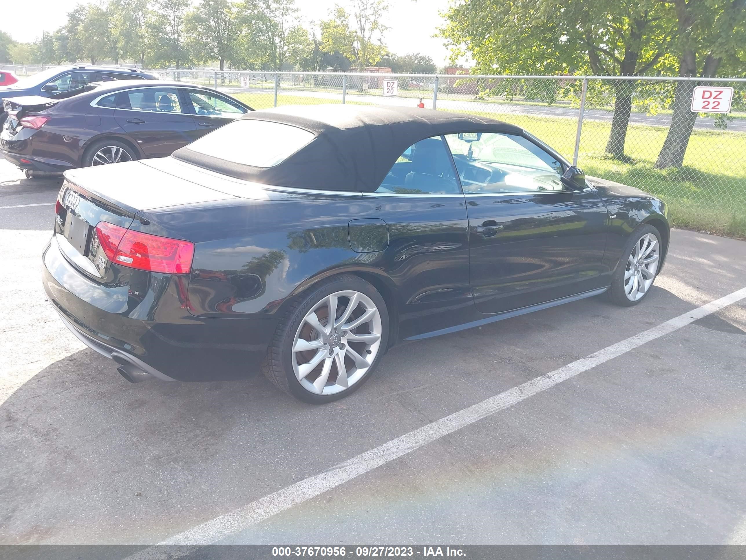 Photo 3 VIN: WAUMFAFH7FN011766 - AUDI A5 