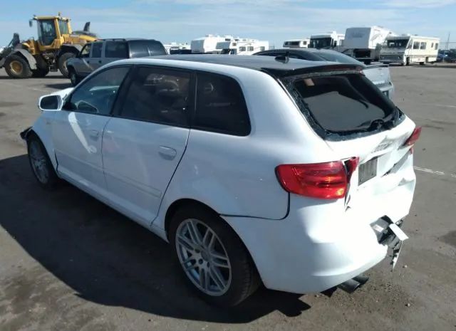 Photo 2 VIN: WAUMFAFM6BA013569 - AUDI A3 