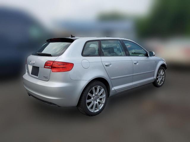 Photo 2 VIN: WAUMFAFM6DA031850 - AUDI A3 