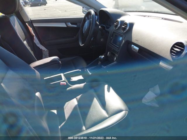 Photo 4 VIN: WAUMFAFM9BA053757 - AUDI A3 