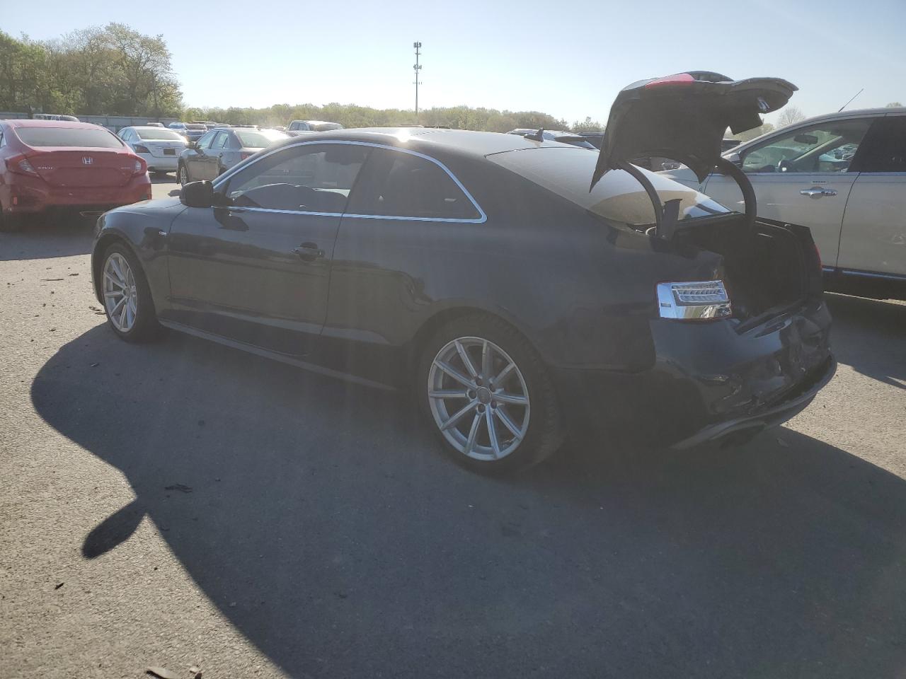 Photo 1 VIN: WAUMFAFR8FA023005 - AUDI A5 