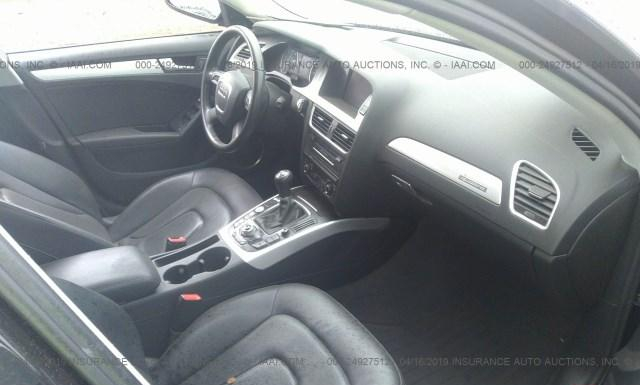 Photo 4 VIN: WAUMFBFL7CN003561 - AUDI A4 