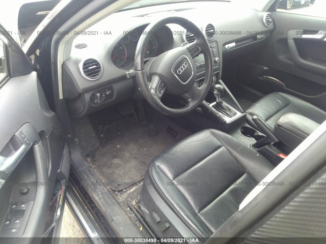 Photo 4 VIN: WAUMFBFM4AA006513 - AUDI A3 