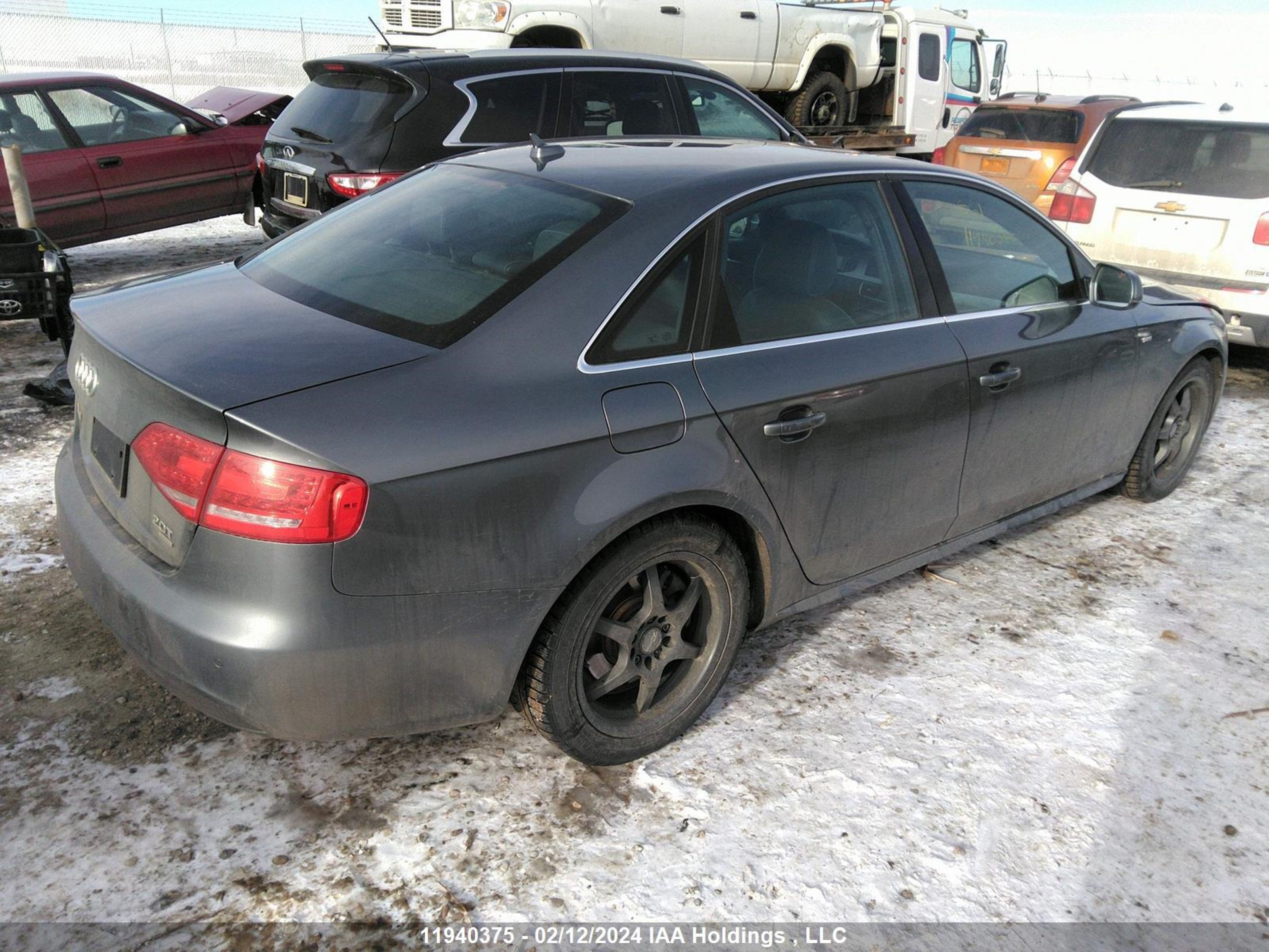 Photo 3 VIN: WAUMFCFL1CA116922 - AUDI A4 