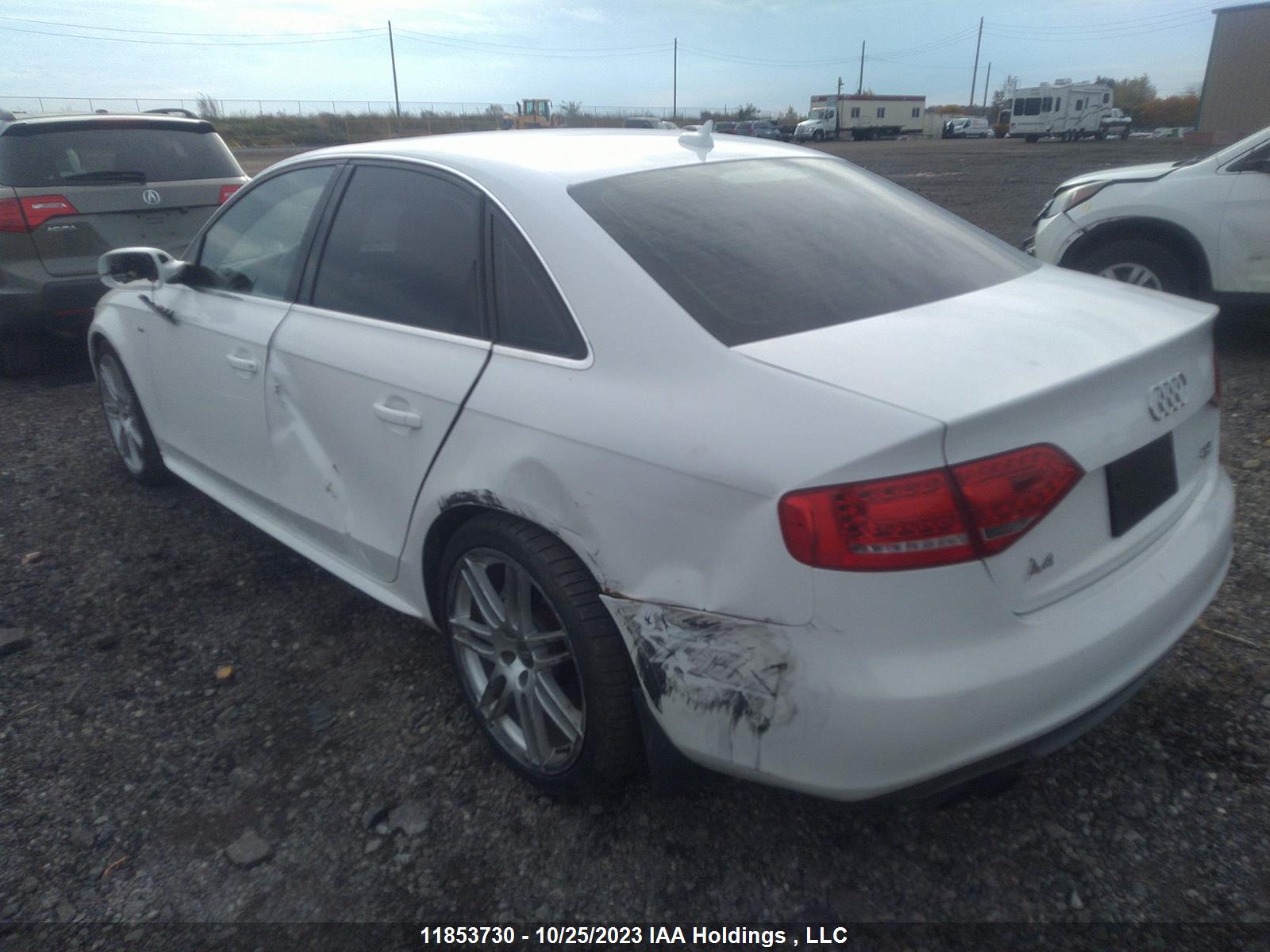 Photo 2 VIN: WAUMFCFL1CN004310 - AUDI A4 