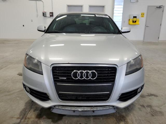 Photo 4 VIN: WAUMFCFM6CA096711 - AUDI A3 