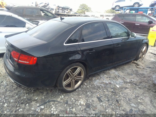 Photo 3 VIN: WAUMGAFL1AA092099 - AUDI S4 