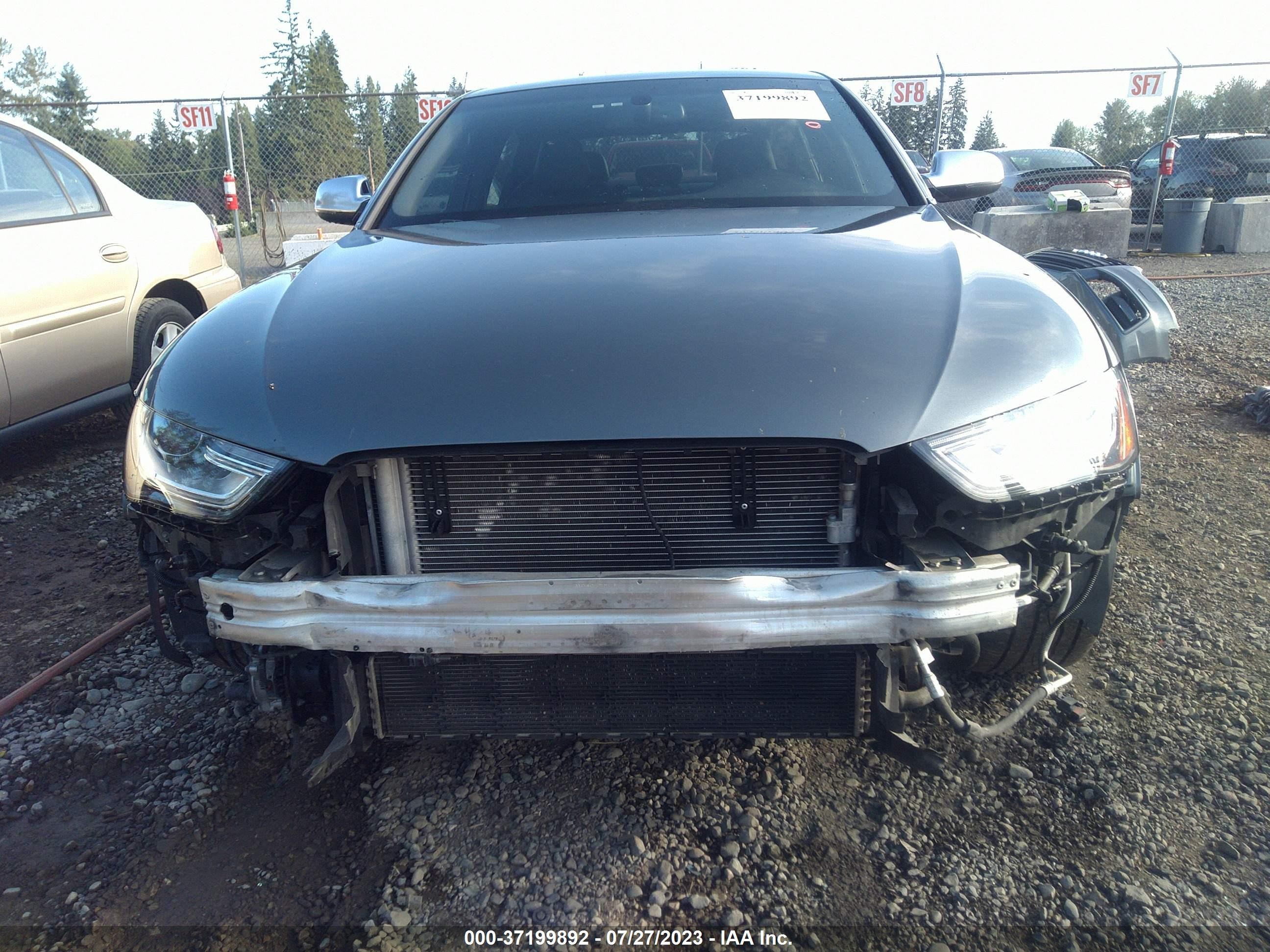 Photo 12 VIN: WAUMGAFL1EA108226 - AUDI S4 