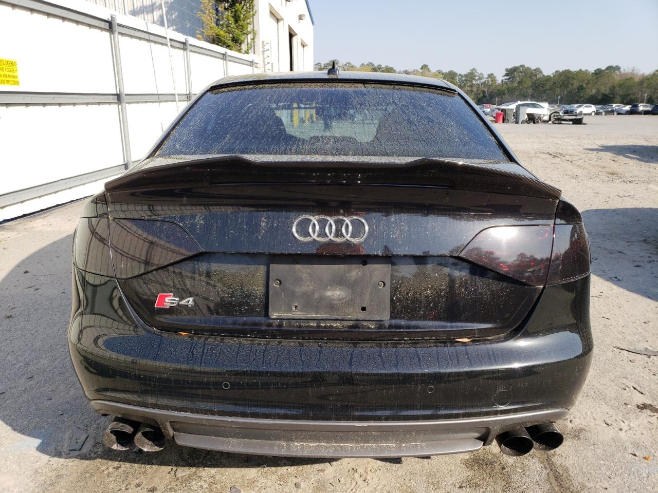 Photo 5 VIN: WAUMGAFL6BA085215 - AUDI RS4 