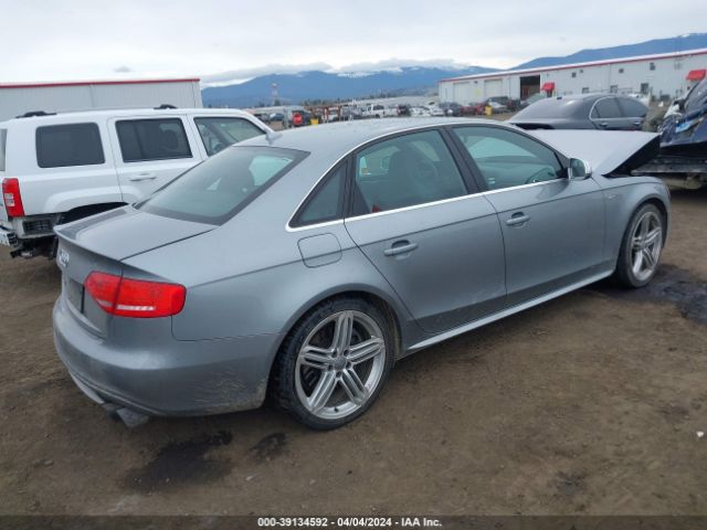 Photo 3 VIN: WAUMGAFL9AA081531 - AUDI S4 