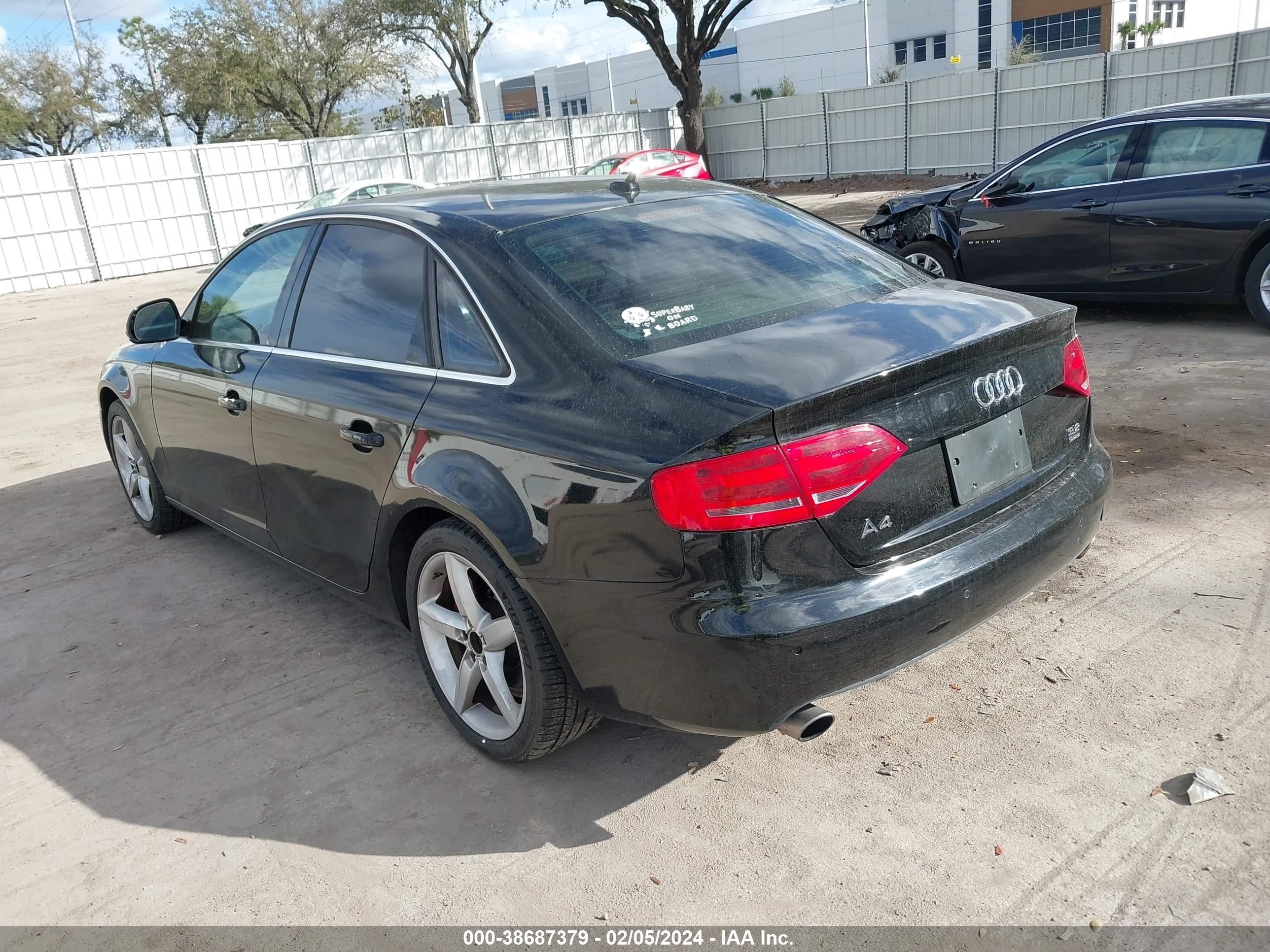 Photo 2 VIN: WAUMK78K49A118809 - AUDI A4 