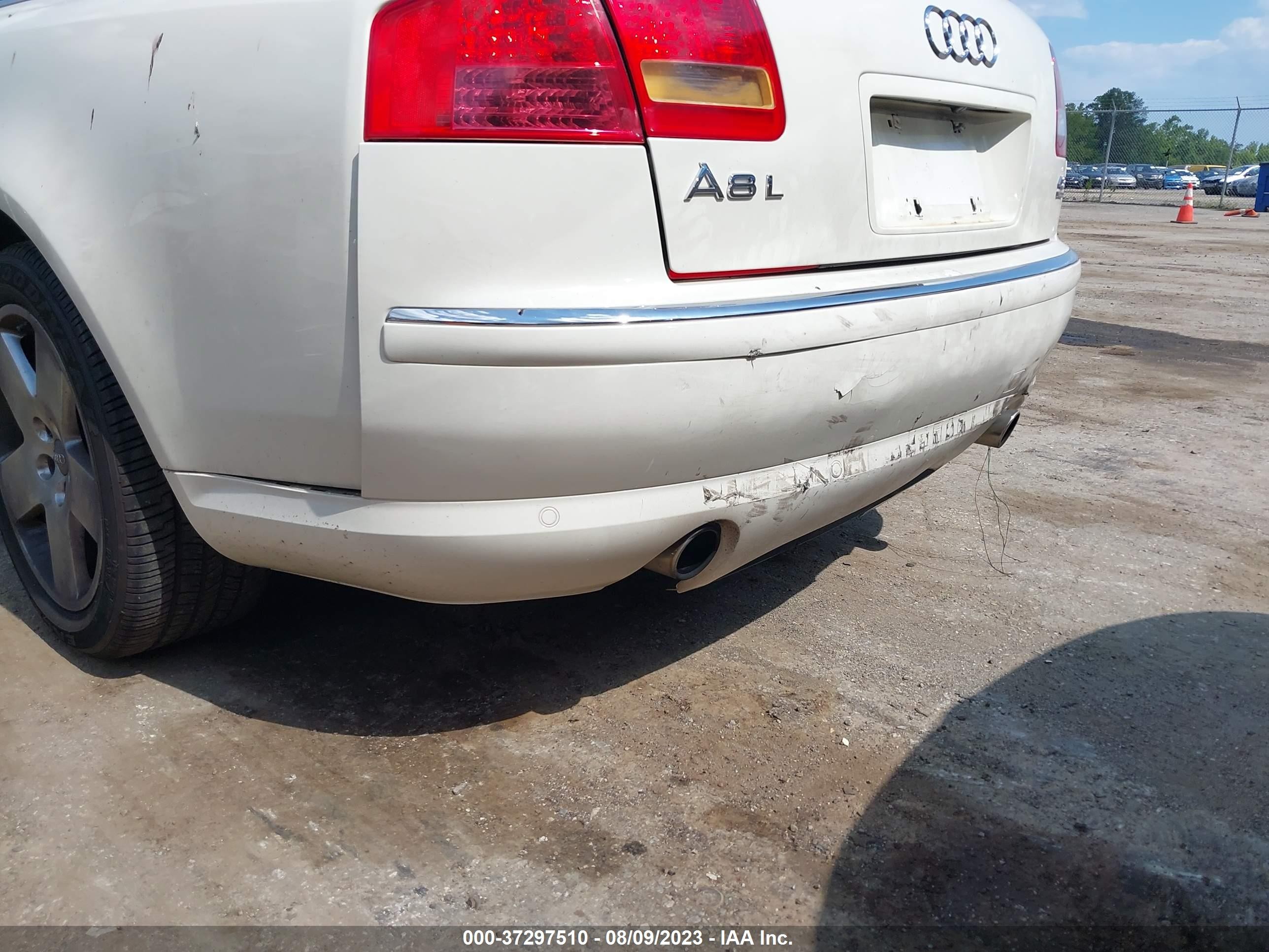 Photo 5 VIN: WAUML44E46N019746 - AUDI A8 