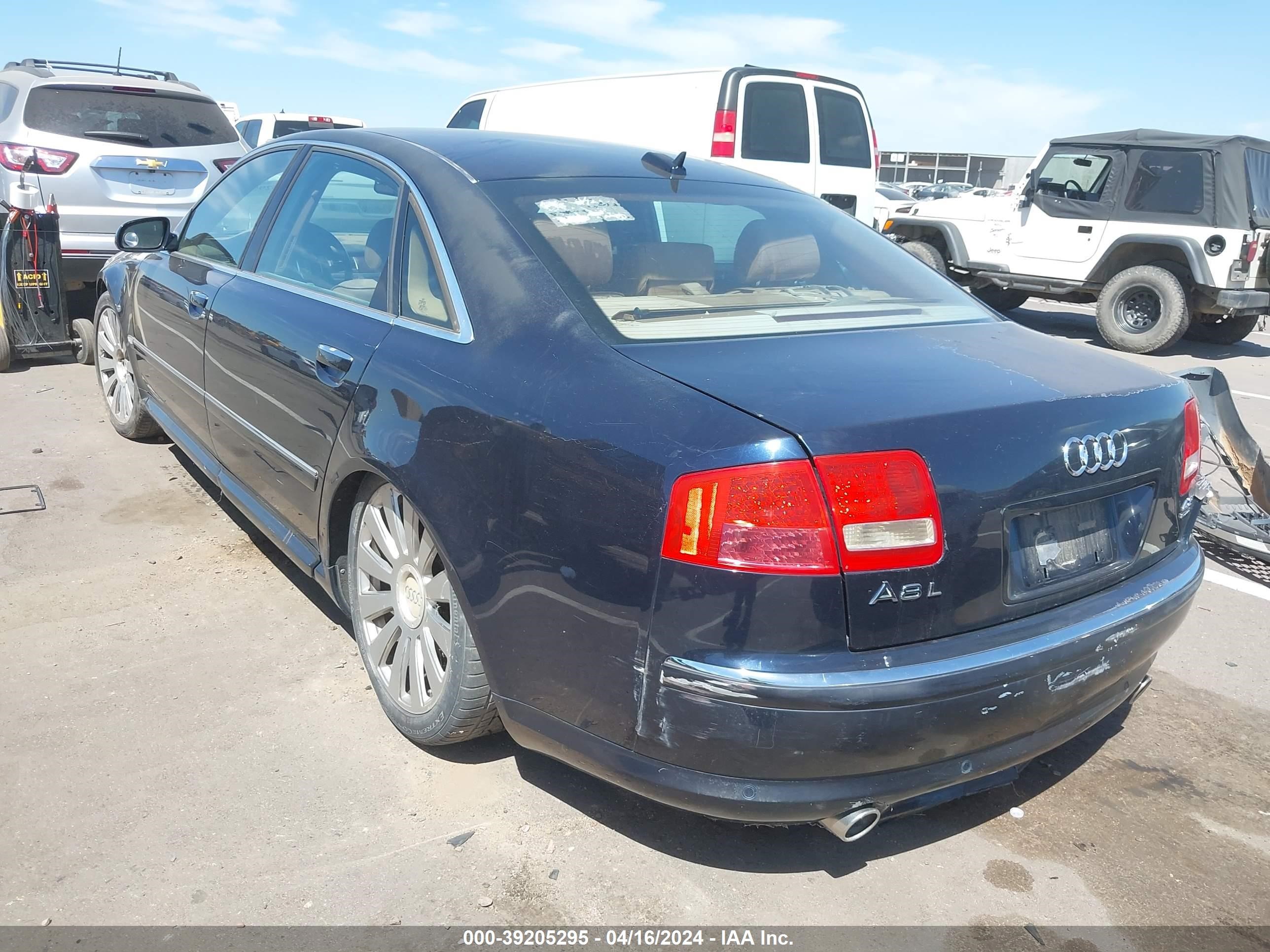 Photo 2 VIN: WAUML44E56N006195 - AUDI A8 