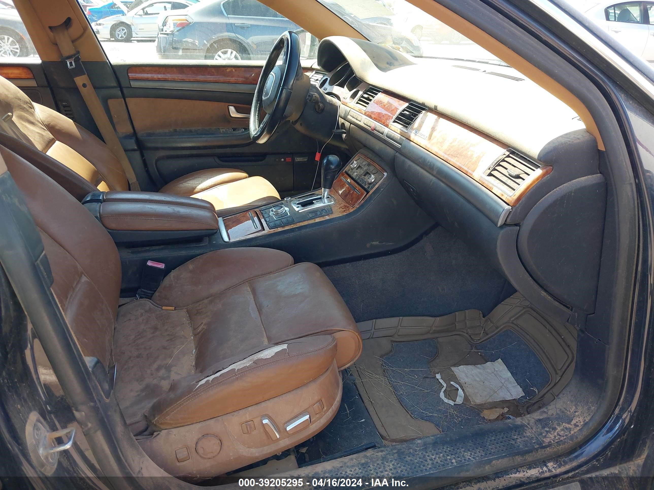 Photo 4 VIN: WAUML44E56N006195 - AUDI A8 