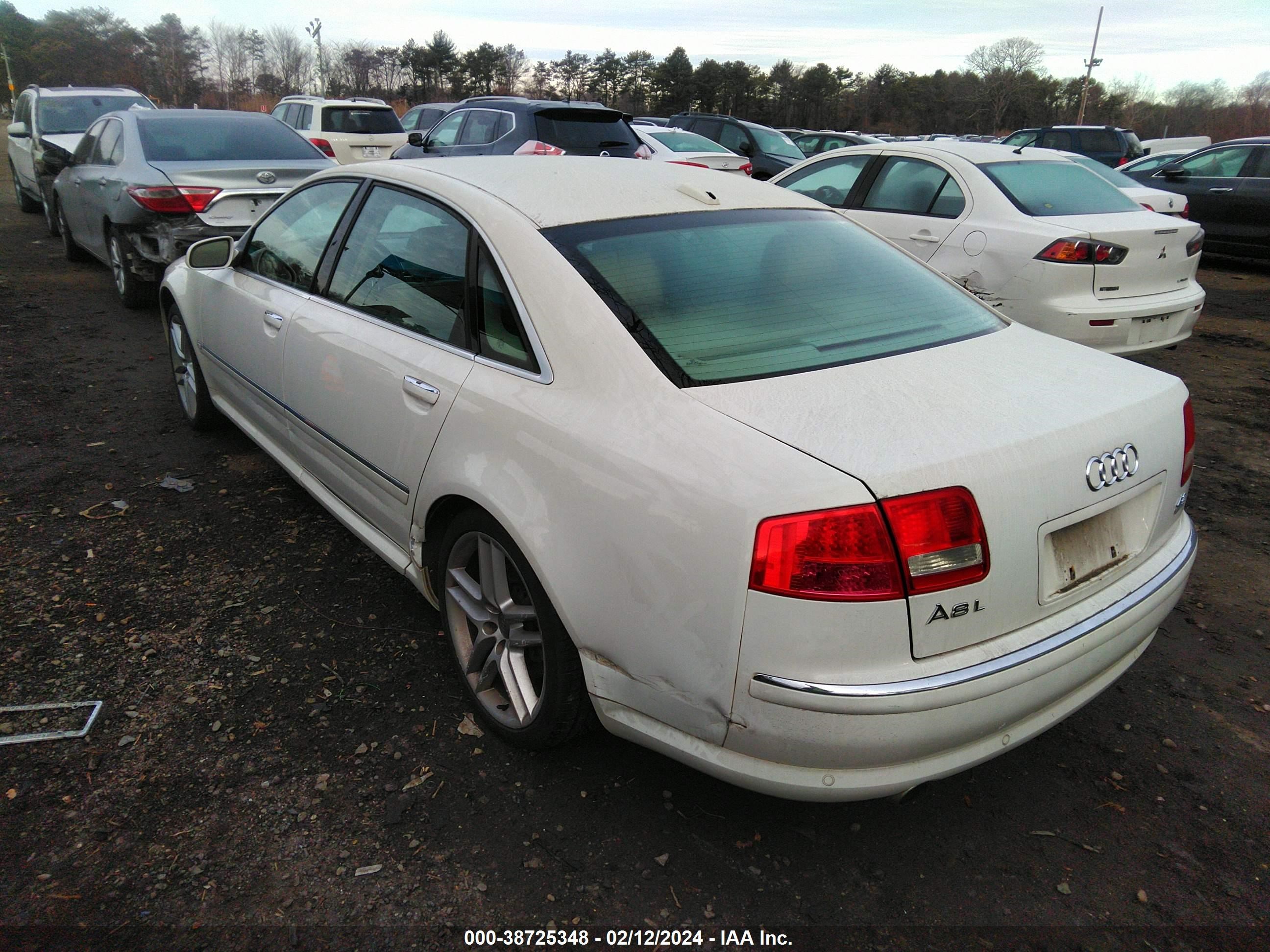 Photo 2 VIN: WAUML44E85N015956 - AUDI A8 