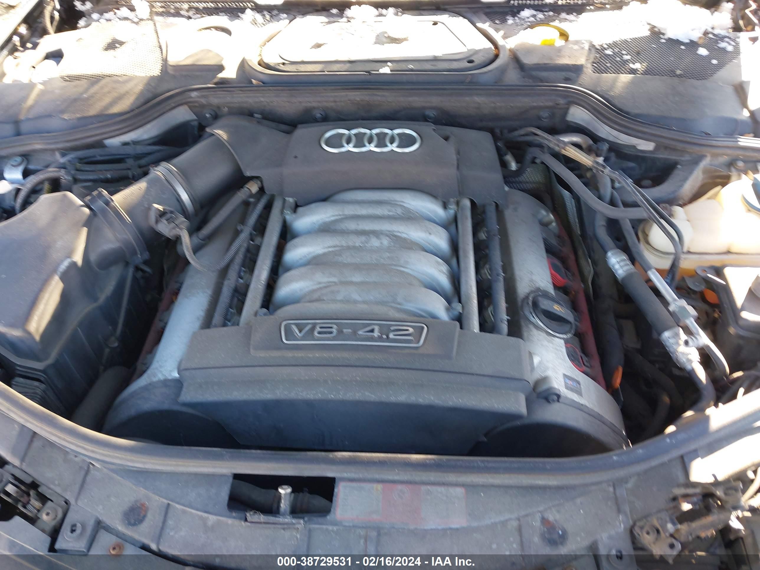 Photo 9 VIN: WAUML44E96N018723 - AUDI A8 