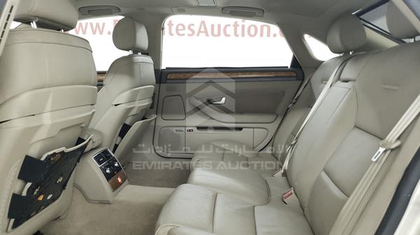 Photo 22 VIN: WAUML44EX4N005525 - AUDI A8 