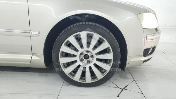 Photo 32 VIN: WAUML44EX4N005525 - AUDI A8 