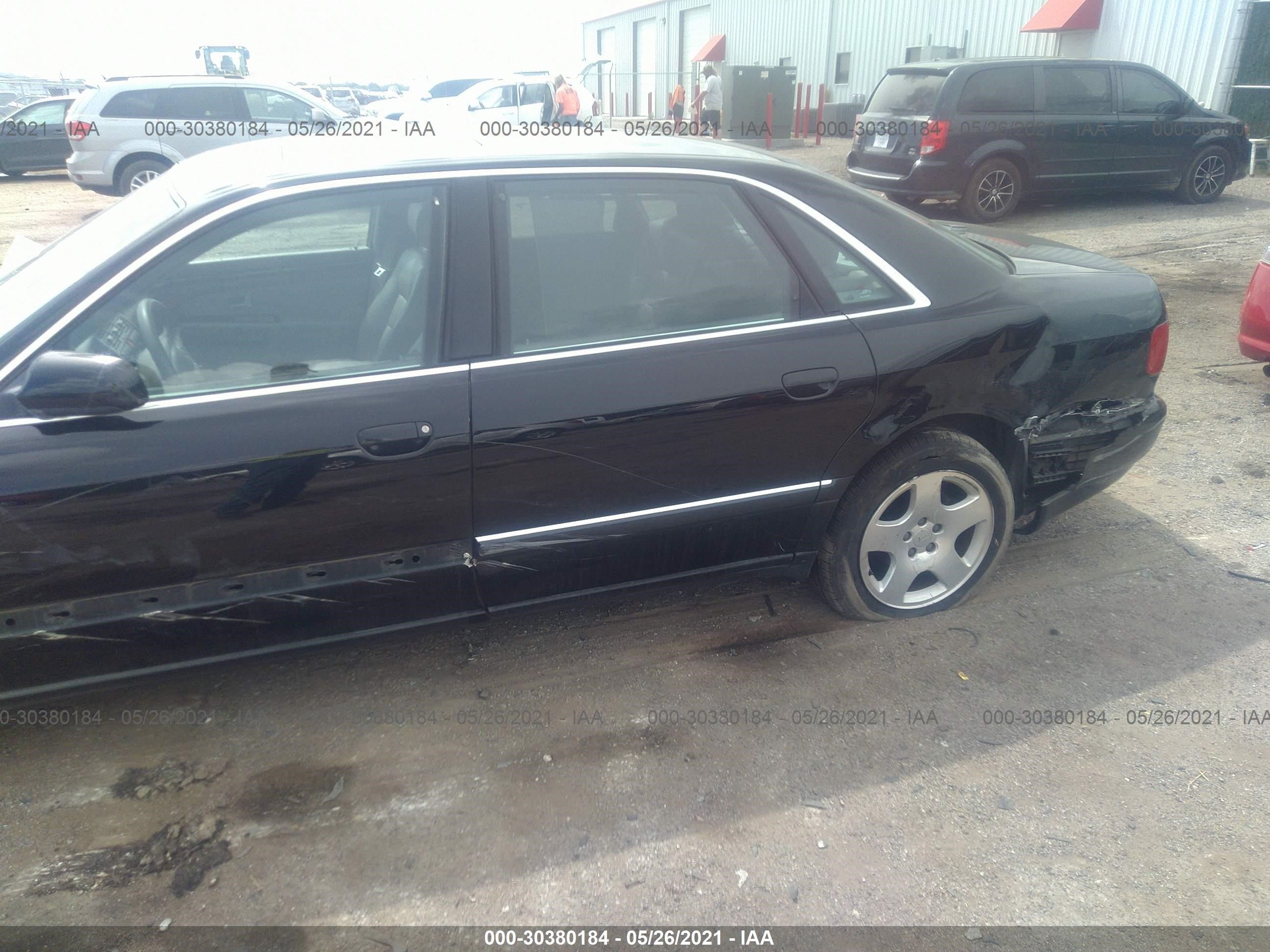 Photo 5 VIN: WAUML54D71N001473 - AUDI A8 