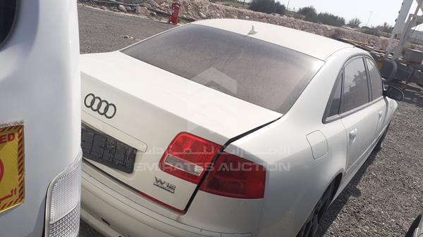 Photo 6 VIN: WAUMR44E06N017572 - AUDI S8 