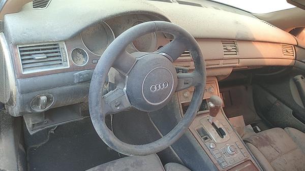 Photo 10 VIN: WAUMT44E35N002578 - AUDI A8 