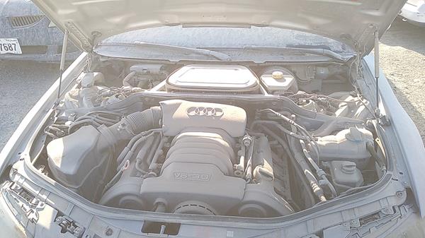 Photo 30 VIN: WAUMT44E35N002578 - AUDI A8 