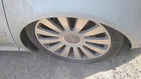 Photo 33 VIN: WAUMT44E35N002578 - AUDI A8 