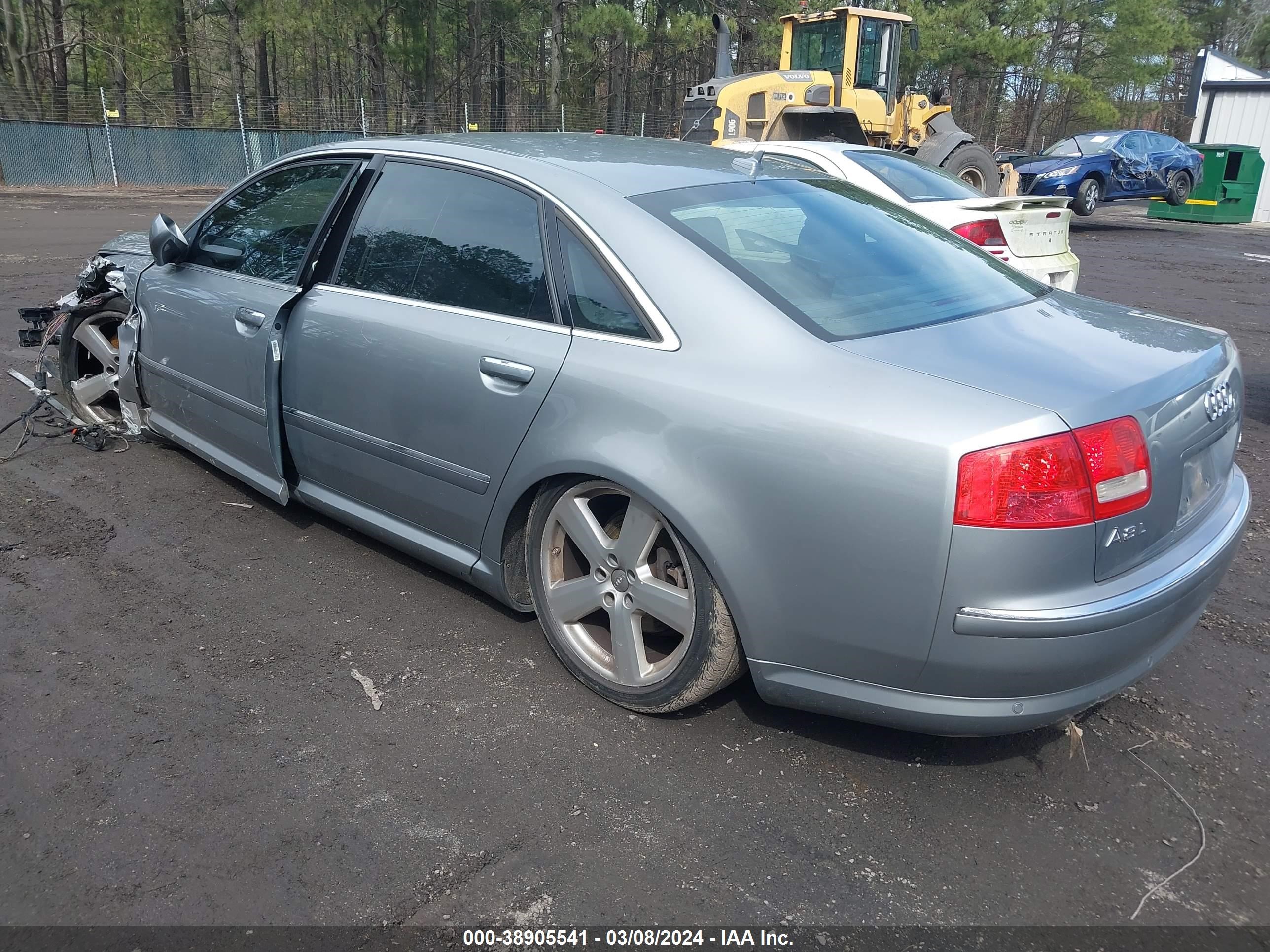 Photo 2 VIN: WAUMV44E77N018134 - AUDI A8 