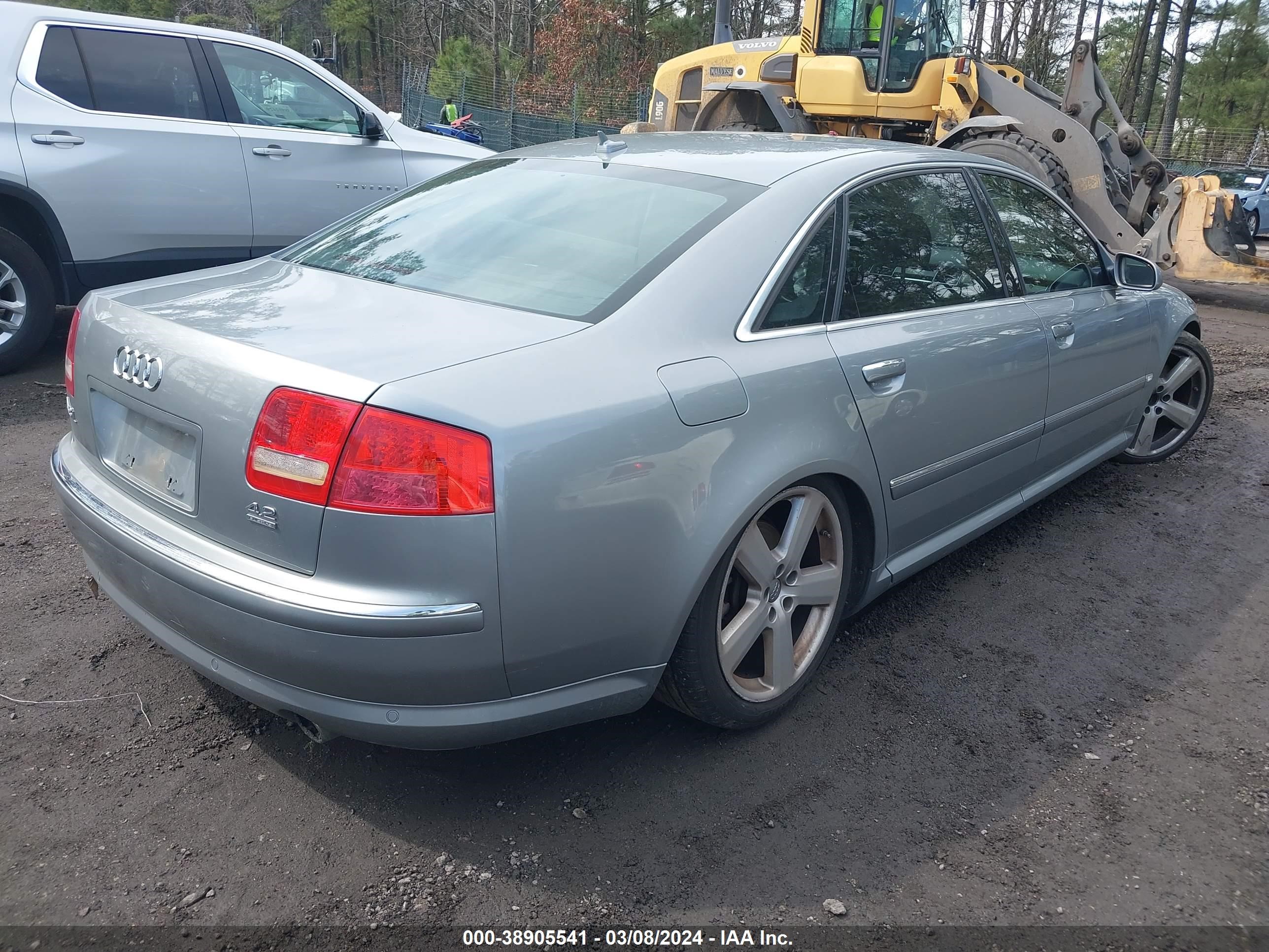 Photo 3 VIN: WAUMV44E77N018134 - AUDI A8 