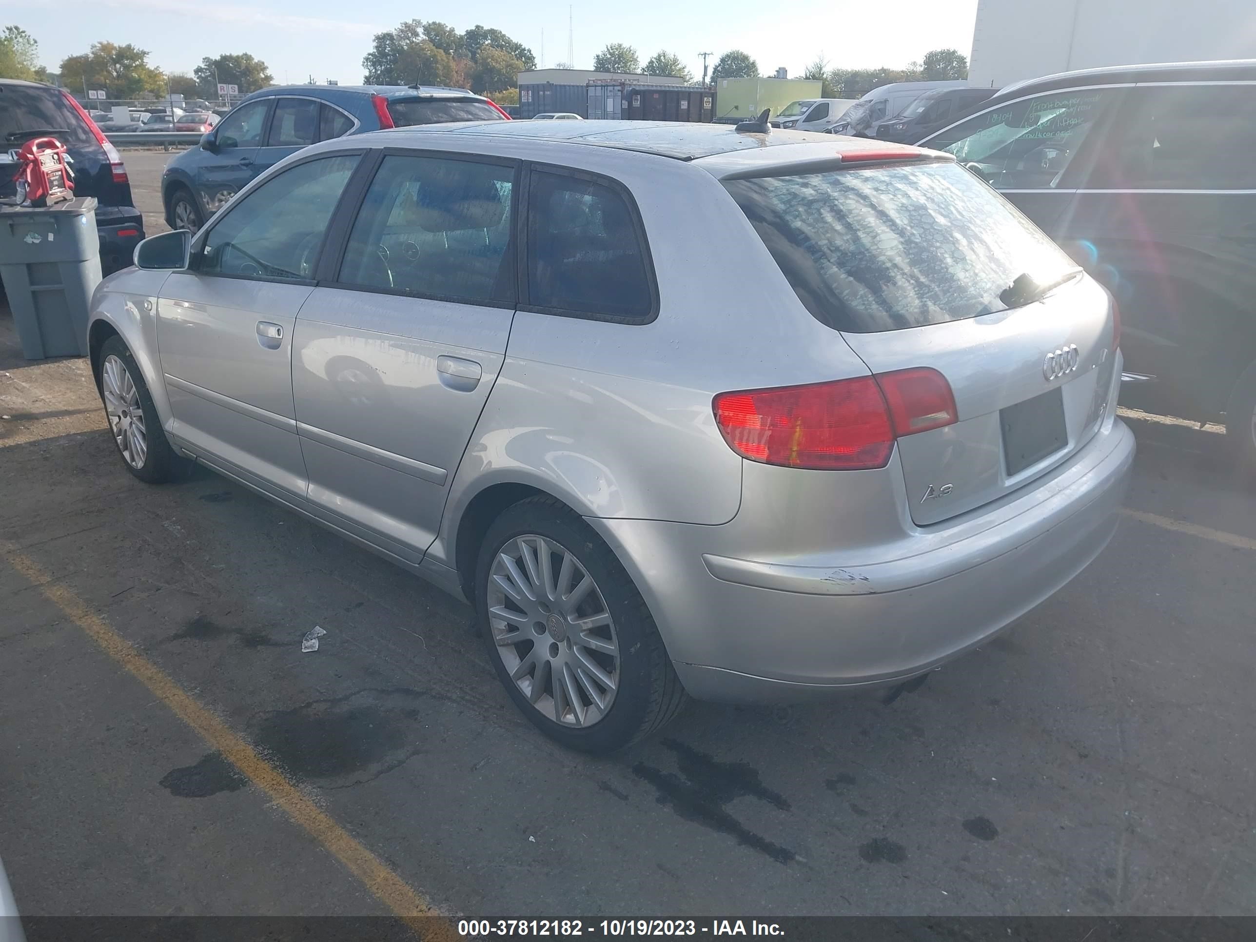 Photo 2 VIN: WAUNF78PX7A078317 - AUDI A3 