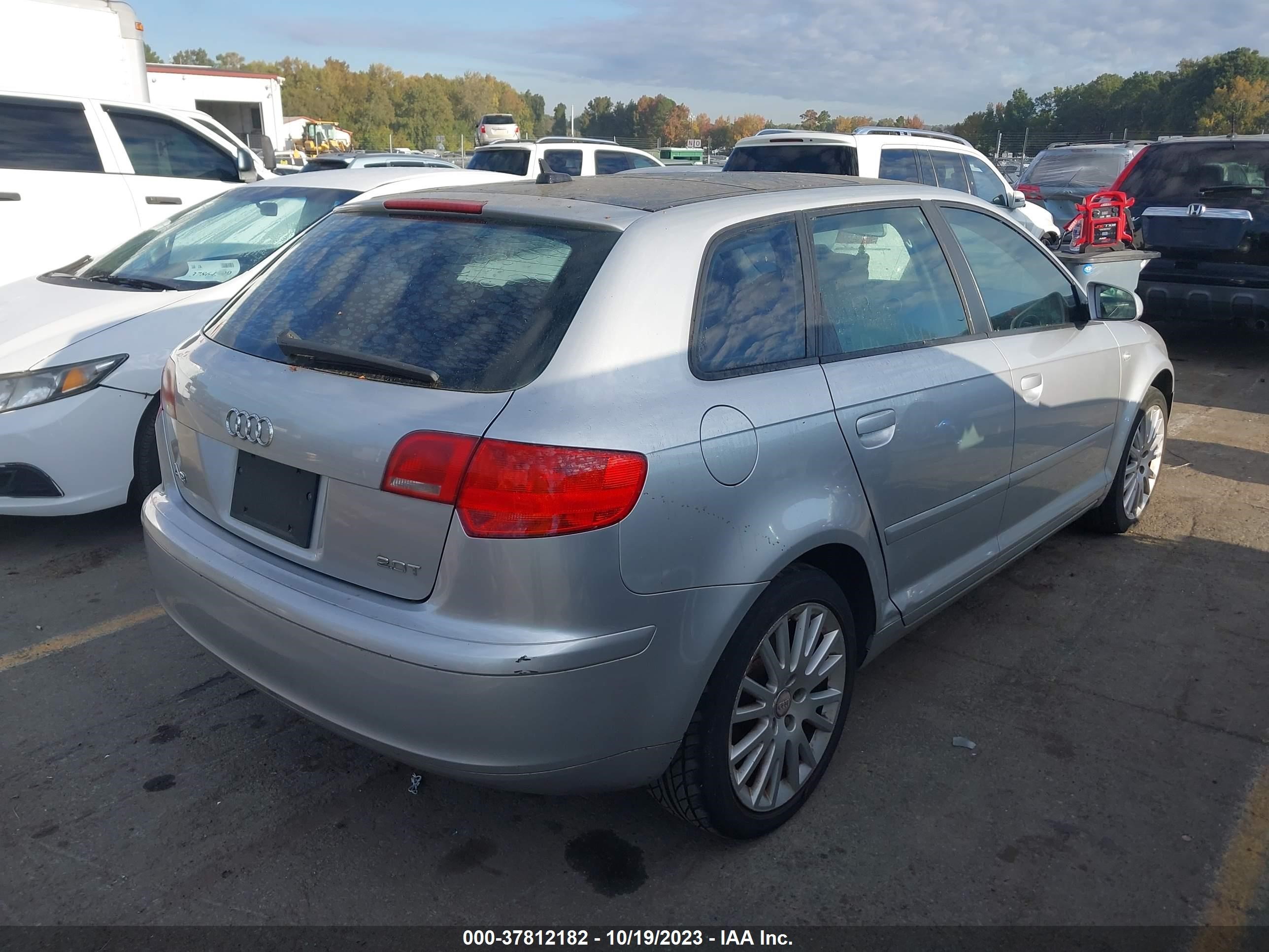 Photo 3 VIN: WAUNF78PX7A078317 - AUDI A3 