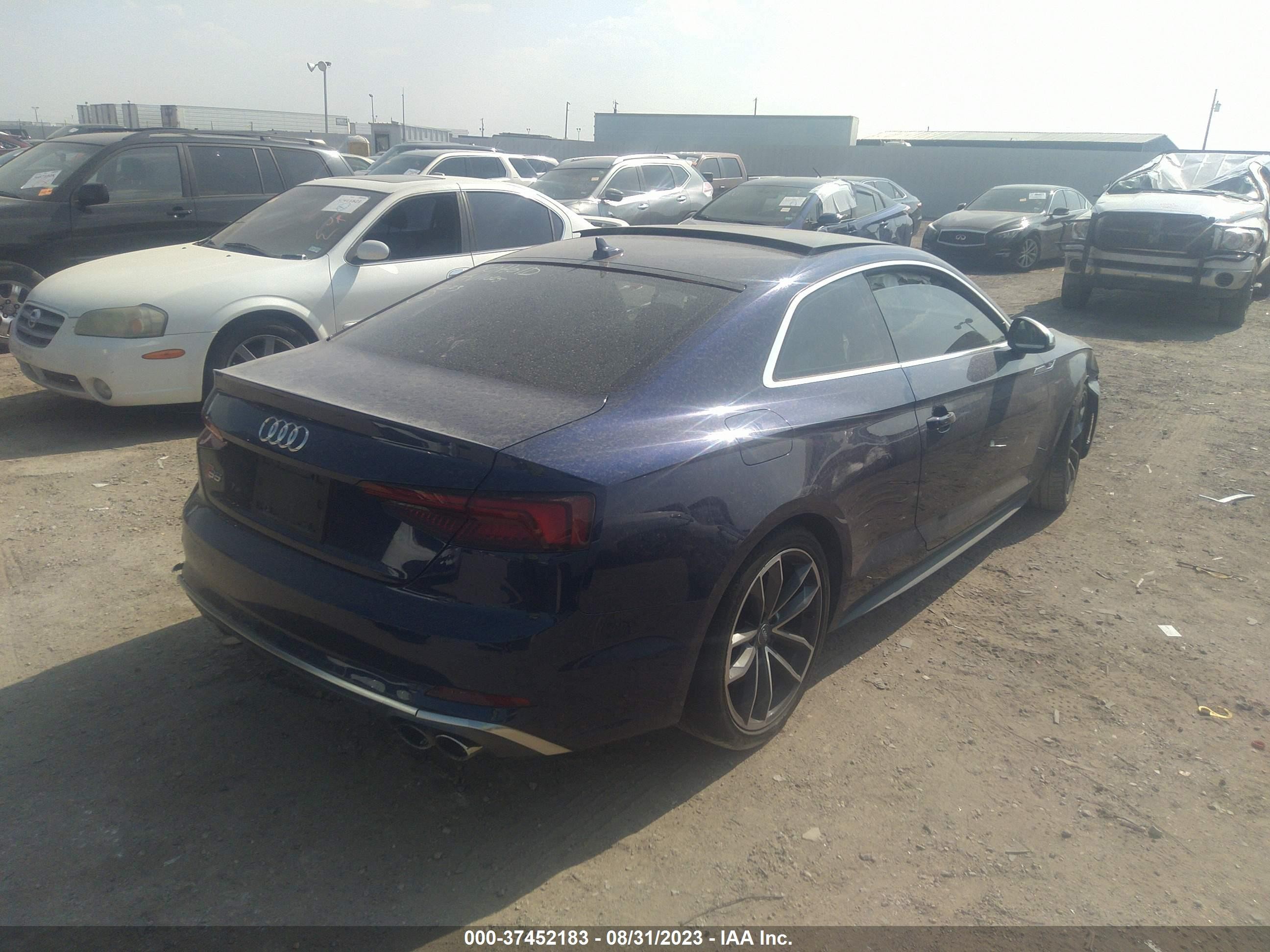 Photo 3 VIN: WAUP4AF51JA021850 - AUDI S5 