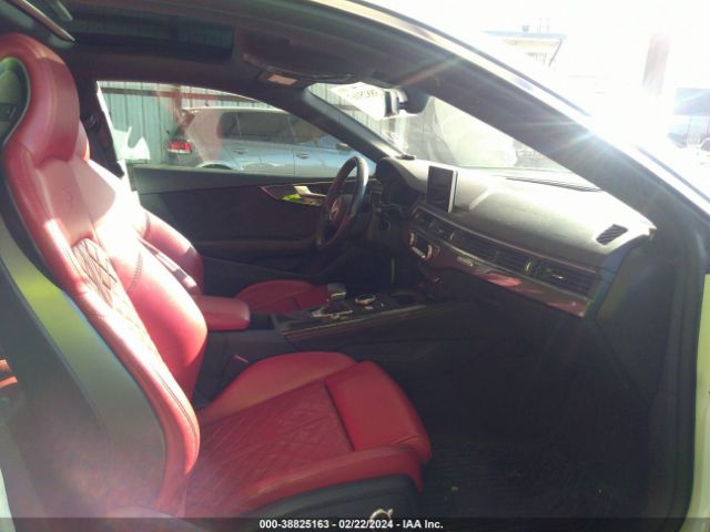 Photo 4 VIN: WAUP4AF53JA126454 - AUDI S5 