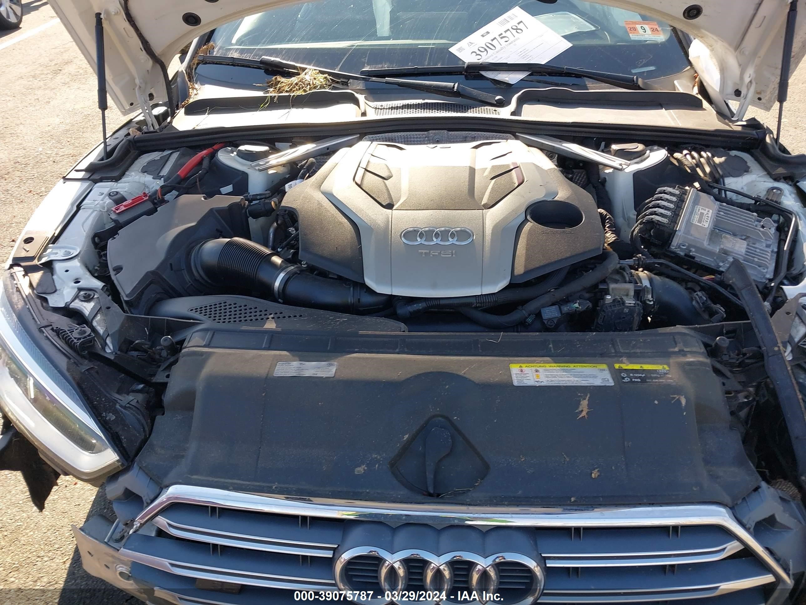 Photo 9 VIN: WAUP4AF55JA022886 - AUDI S5 