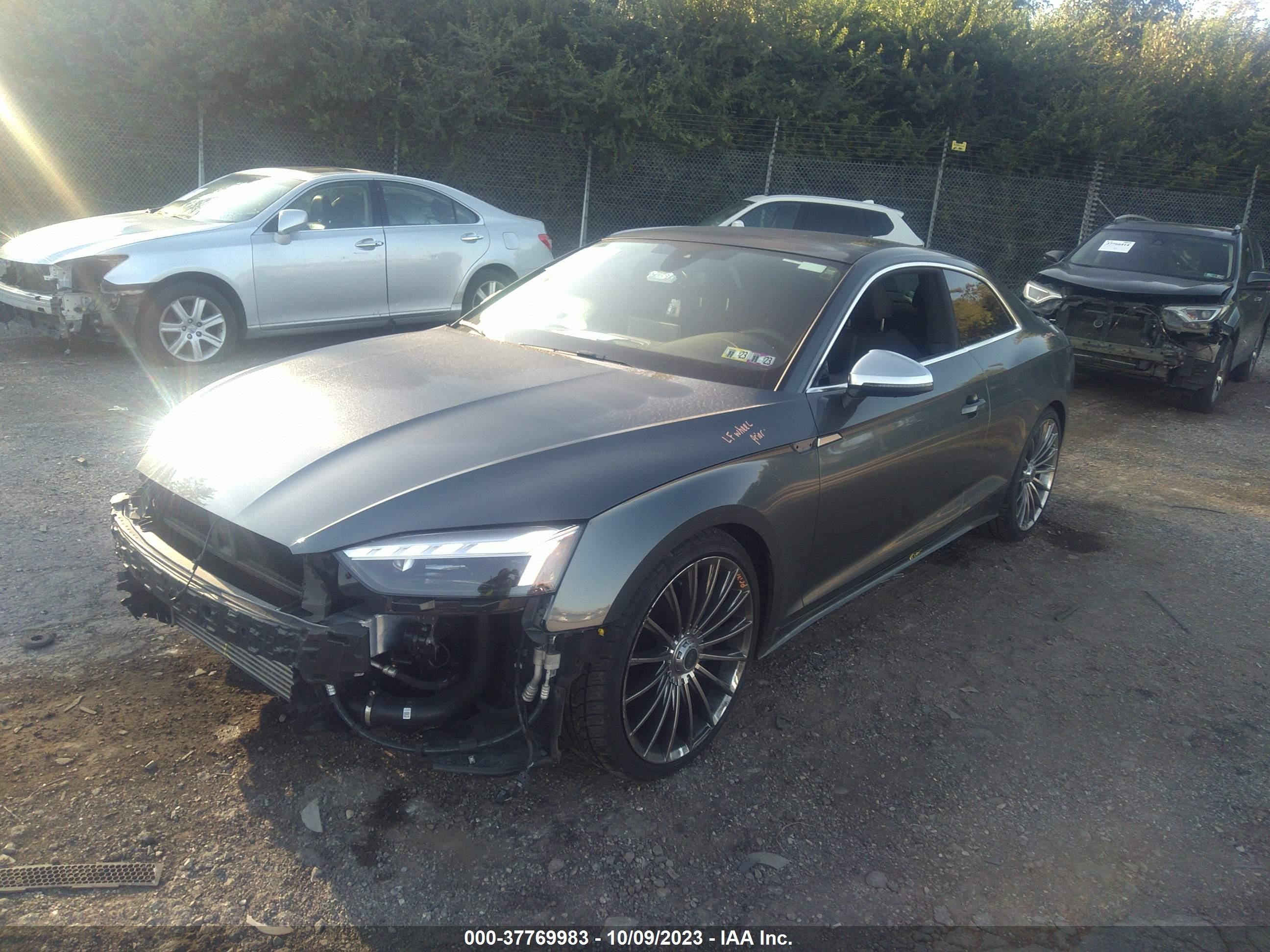 Photo 1 VIN: WAUP4AF56NA031487 - AUDI S5 