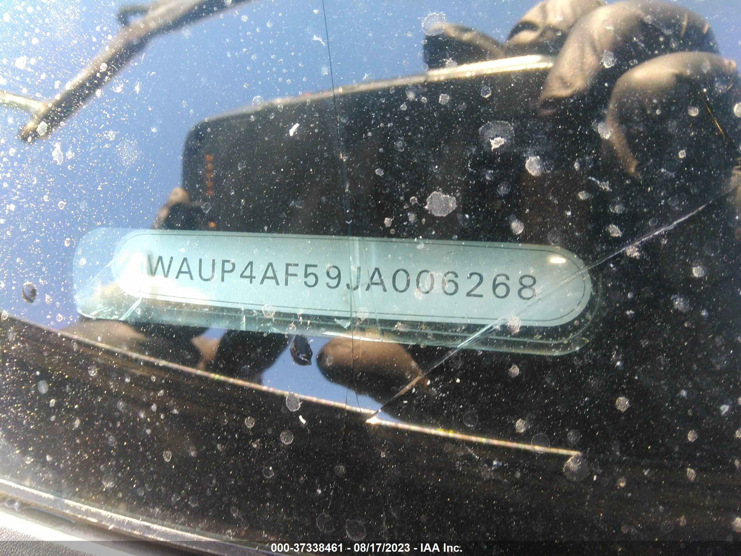 Photo 8 VIN: WAUP4AF59JA006268 - AUDI S5 